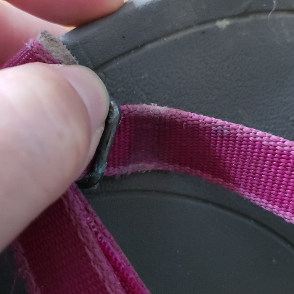 🌺Teva Verra fuchsia sport sandals 8 - Picture 15 of 15